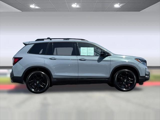 2025 Honda Passport AWD Black