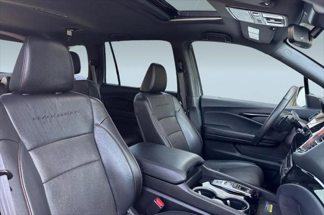 2025 Honda Passport AWD Black