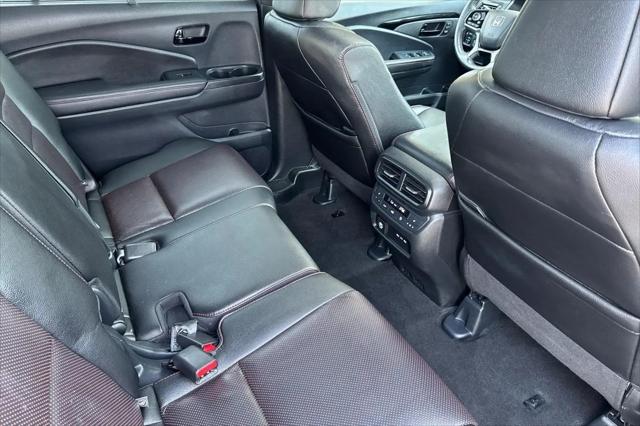 2025 Honda Passport AWD Black