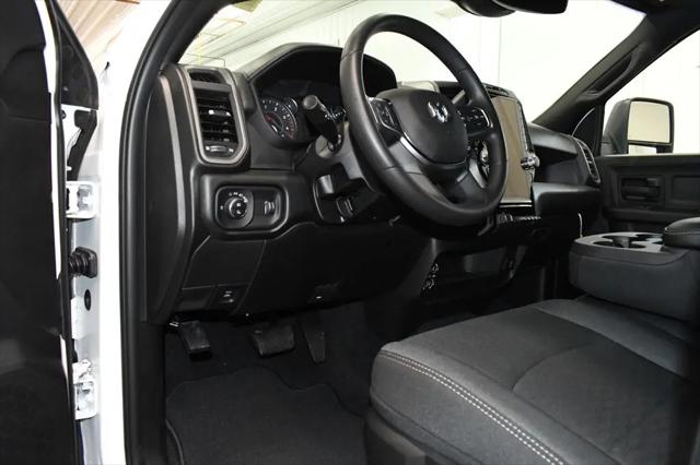 2026 Ram 3500 Tradesman Crew Cab 4x4 6'4" Box