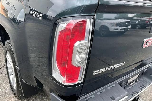 2017 GMC Canyon SLE