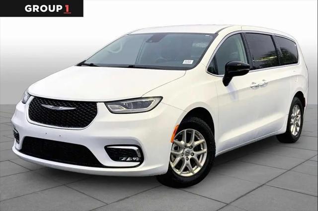 2024 Chrysler Pacifica Touring L for sale in Columbus, GA