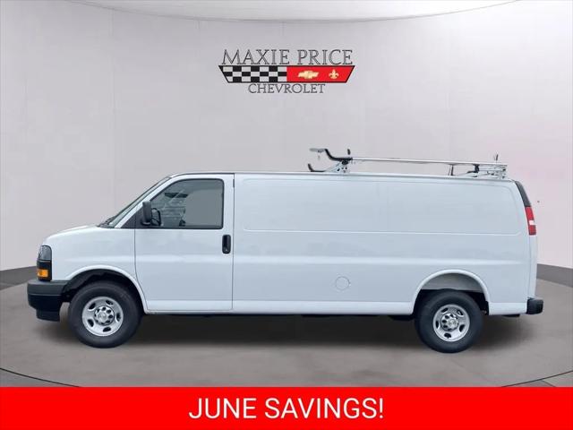 2026 Chevrolet Express Cargo Van 2500 Extended Wheelbase, WT, RWD