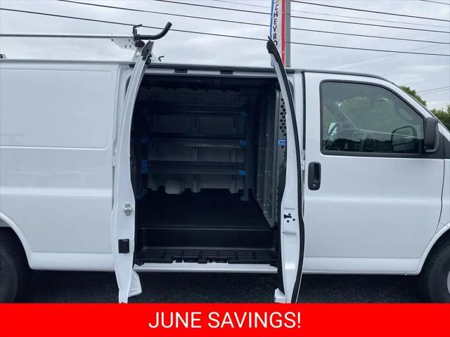 2026 Chevrolet Express Cargo Van 2500 Extended Wheelbase, WT, RWD