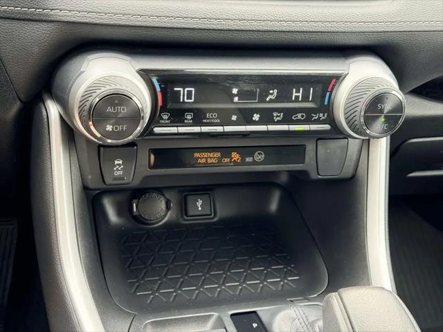 2022 Toyota RAV4 Hybrid LE