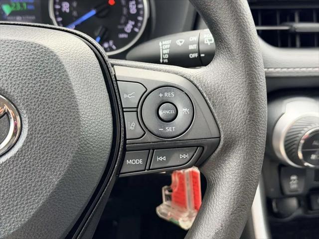 2022 Toyota RAV4 Hybrid LE