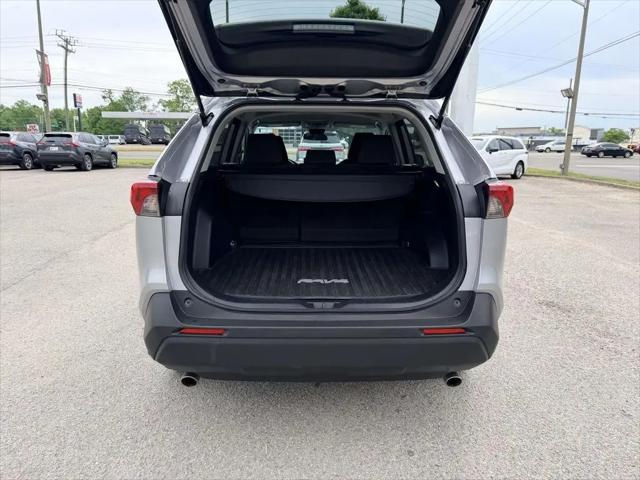 2022 Toyota RAV4 Hybrid LE