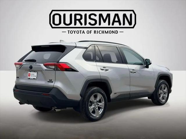 2022 Toyota RAV4 Hybrid LE
