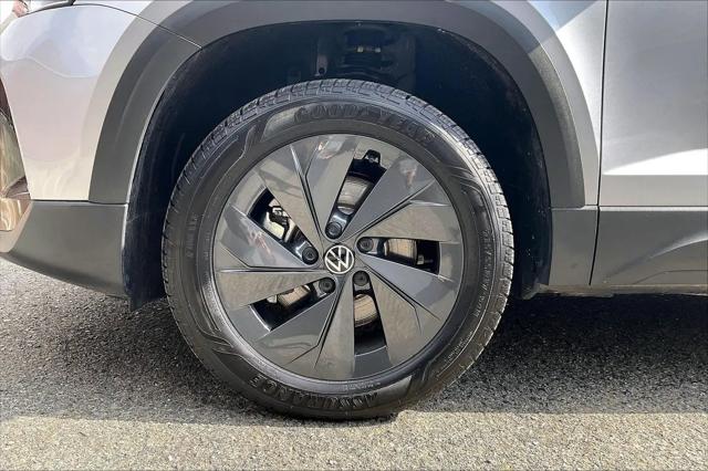 2025 Volkswagen Taos 1.5T S