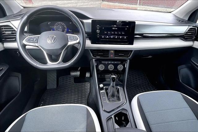 2025 Volkswagen Taos 1.5T S