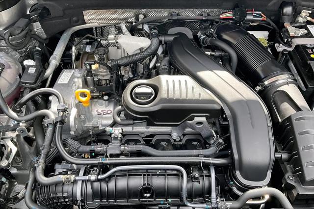 2025 Volkswagen Taos 1.5T S
