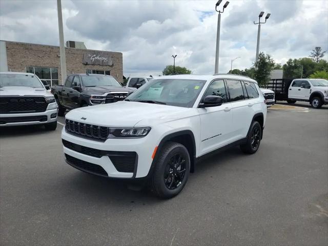 2026 Jeep Grand Cherokee L Altitude 4x2