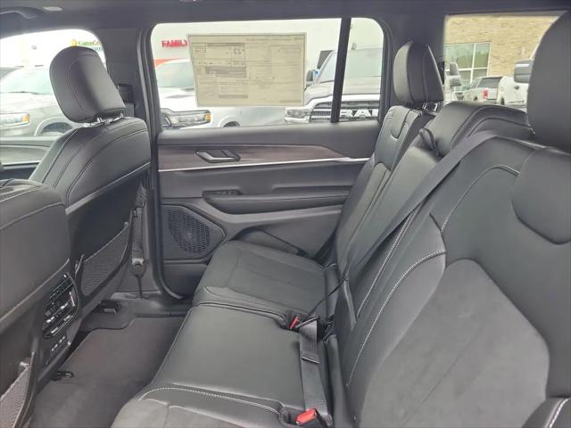 2026 Jeep Grand Cherokee L Altitude 4x2