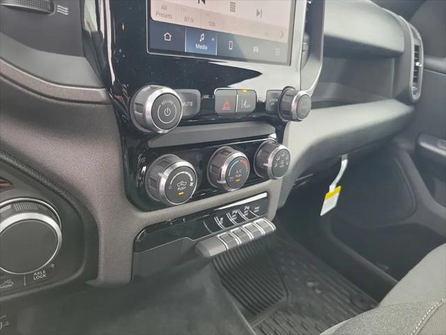 2026 Ram 1500 Warlock Crew Cab 4x4 57 Box