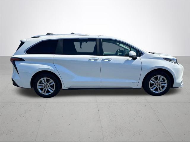2021 Toyota Sienna Limited