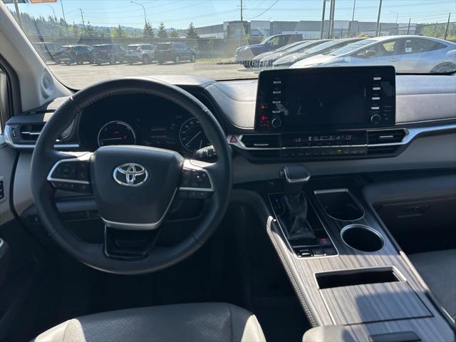 2021 Toyota Sienna Limited