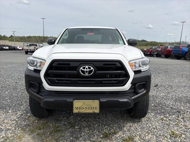 2016 Toyota Tacoma SR 2016 Toyota Tacoma SR