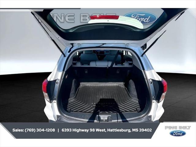 2022 Honda HR-V AWD LX