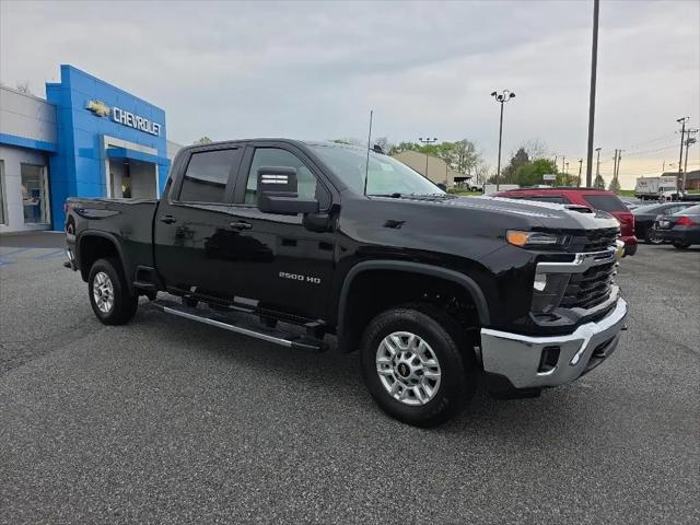 2025 Chevrolet Silverado 2500HD 4WD Crew Cab Standard Bed LT for sale in Paradise, PA