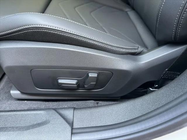 2026 BMW Coupe xDrive