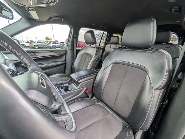 2023 Jeep Grand Cherokee L Altitude 4x4