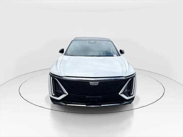 2025 Cadillac iQ Sport 2 RWD
