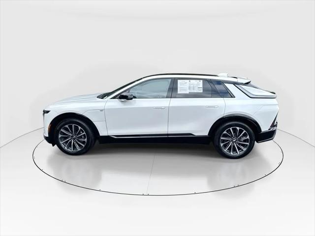 2025 Cadillac iQ Sport 2 RWD