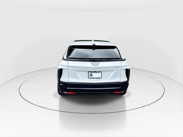 2025 Cadillac iQ Sport 2 RWD