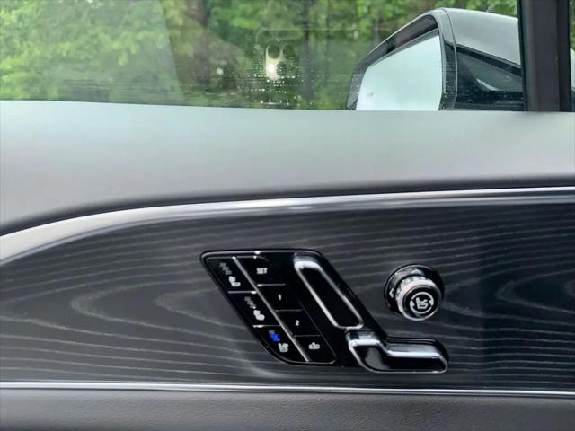 2025 Cadillac iQ Sport 2 RWD