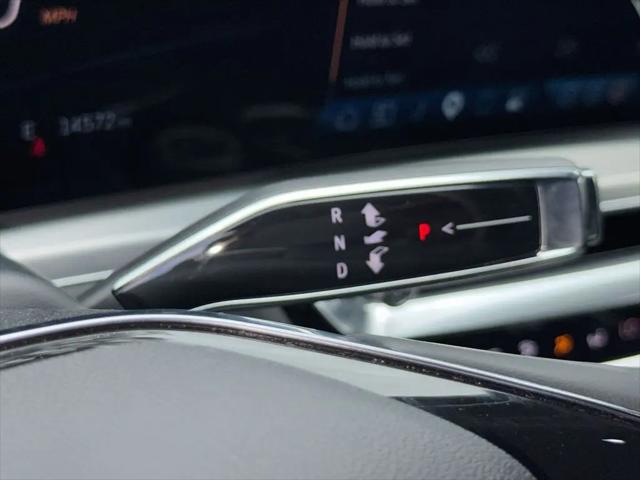 2025 Cadillac iQ Sport 2 RWD