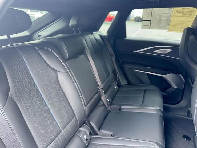 2025 Cadillac iQ Sport 2 RWD