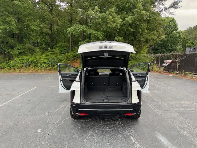 2025 Cadillac iQ Sport 2 RWD