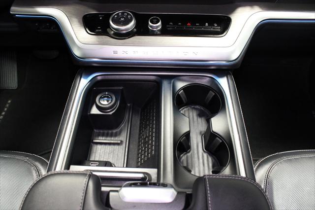 2025 Ford Expedition Platinum MAX