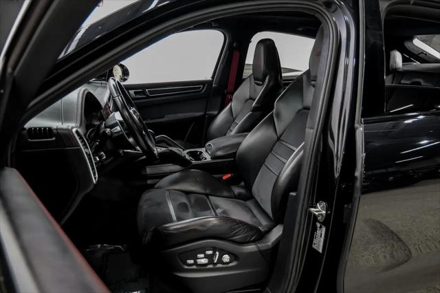 2021 Porsche Cayenne GTS