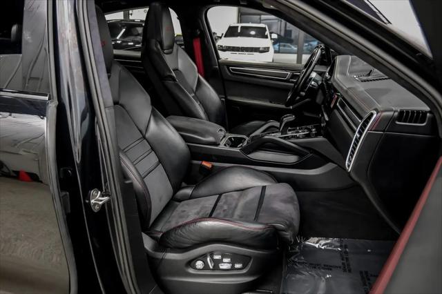 2021 Porsche Cayenne GTS