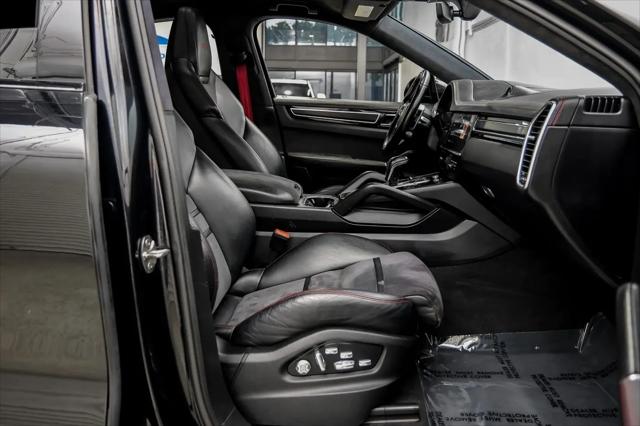 2021 Porsche Cayenne GTS