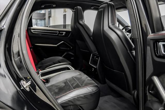 2021 Porsche Cayenne GTS