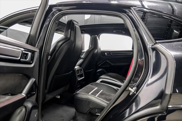 2021 Porsche Cayenne GTS