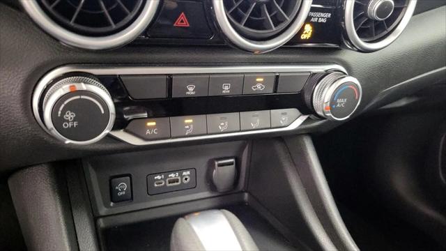 2024 Nissan Sentra SV Xtronic CVT
