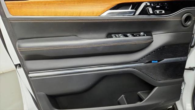 2022 Jeep Grand Wagoneer Series III 4x4