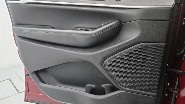 2023 Jeep Grand Cherokee Limited 4x2