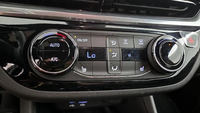 2024 Buick NV Sport Touring FWD