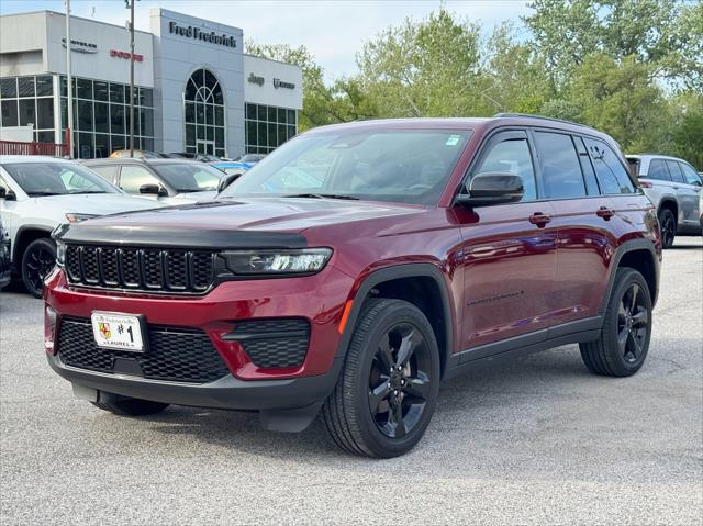2023 Jeep Grand Cherokee Altitude 4x4 2023 Jeep Grand Cherokee Altitude 4x4