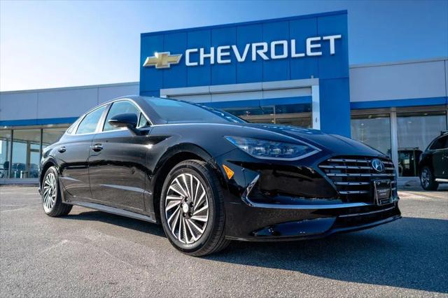 2023 Hyundai Sonata Hybrid SEL for sale in Glendale, WI