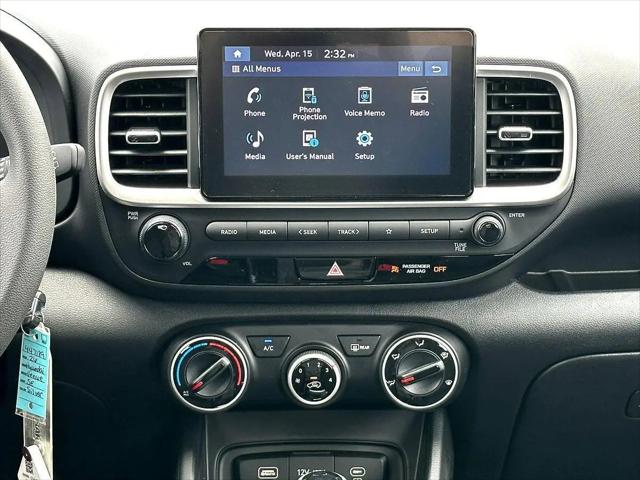 2026 Hyundai Venue SE