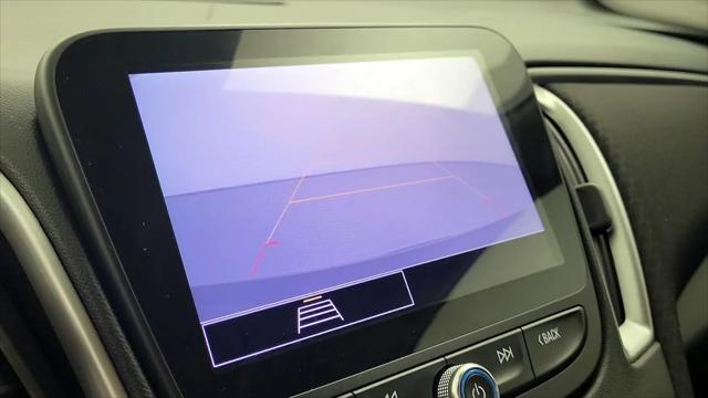 2021 Chevrolet Malibu FWD 1FL