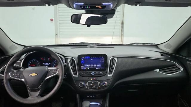 2021 Chevrolet Malibu FWD 1FL