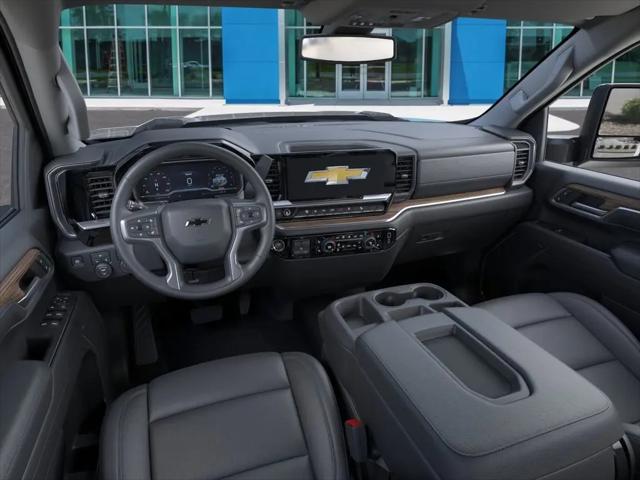 2026 Chevrolet Silverado 2500HD Crew Cab, Standard Bed, LT, 4WD