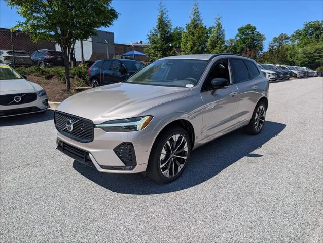 2026 Volvo XC60 B5 Plus