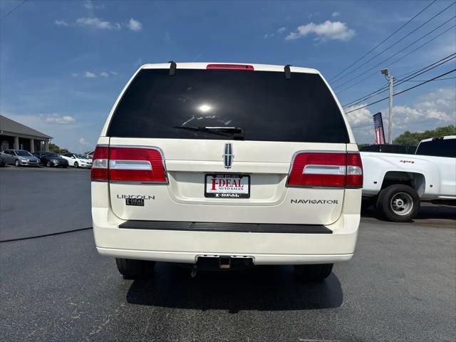 2007 Lincoln Navigator 4WD 4dr